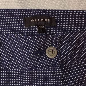 NWOT 🥁...The Limited, Size 4, Midi Shorts